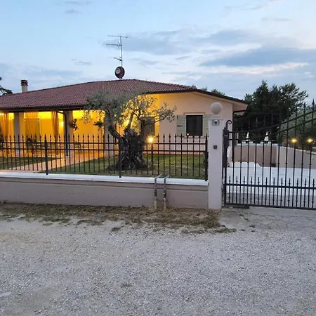 Gardaworld Oasis Bed & Breakfast 3*