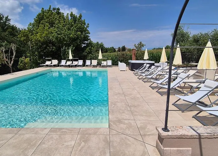 فندق مبيت وإفطار Gardaworld Oasis كاستلْنْيوفو ديل غارد